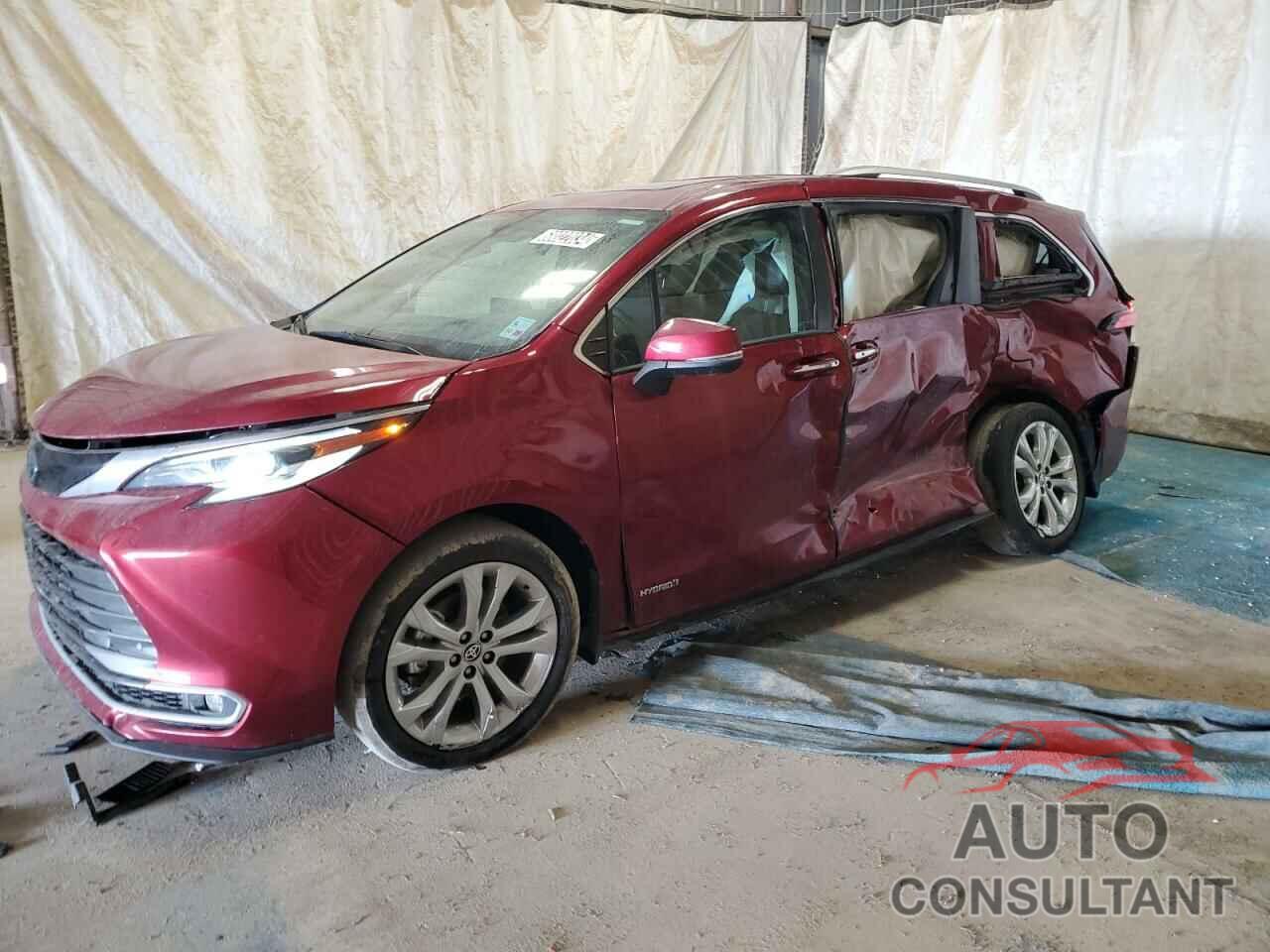 TOYOTA SIENNA 2021 - 5TDERKECXMS032404