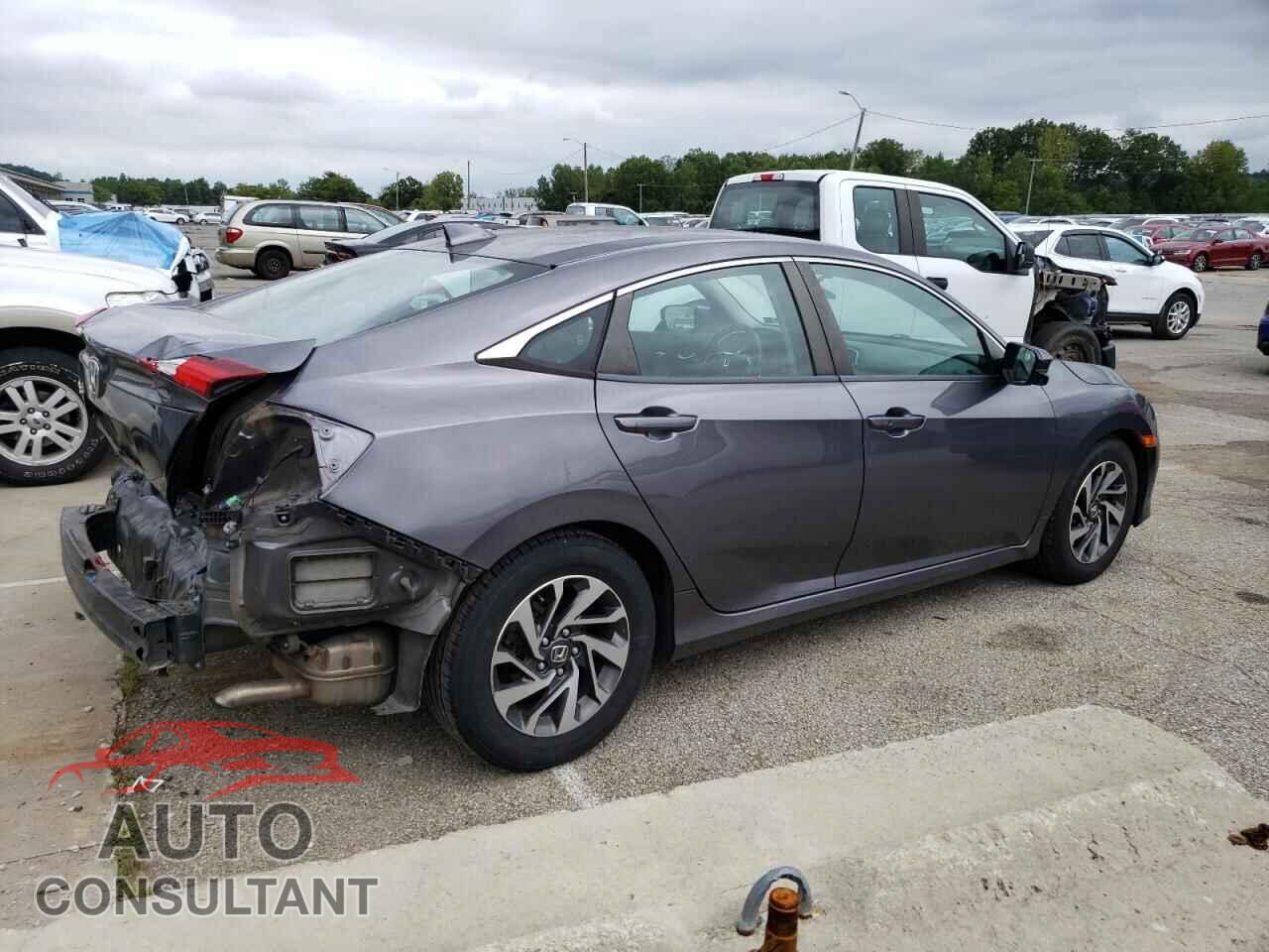 HONDA CIVIC 2018 - 19XFC2F74JE024540