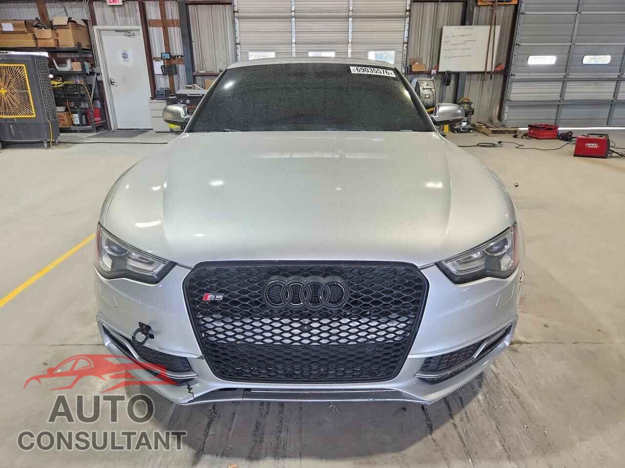 AUDI S5/RS5 2013 - WAUCGAFRXDA034402