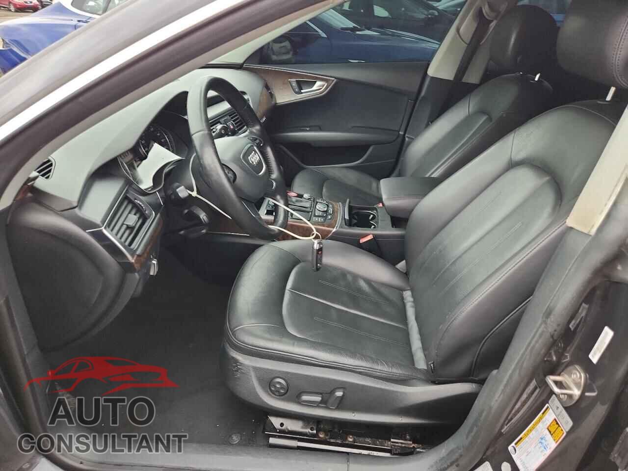AUDI A7 2013 - WAUYGAFC1DN045704