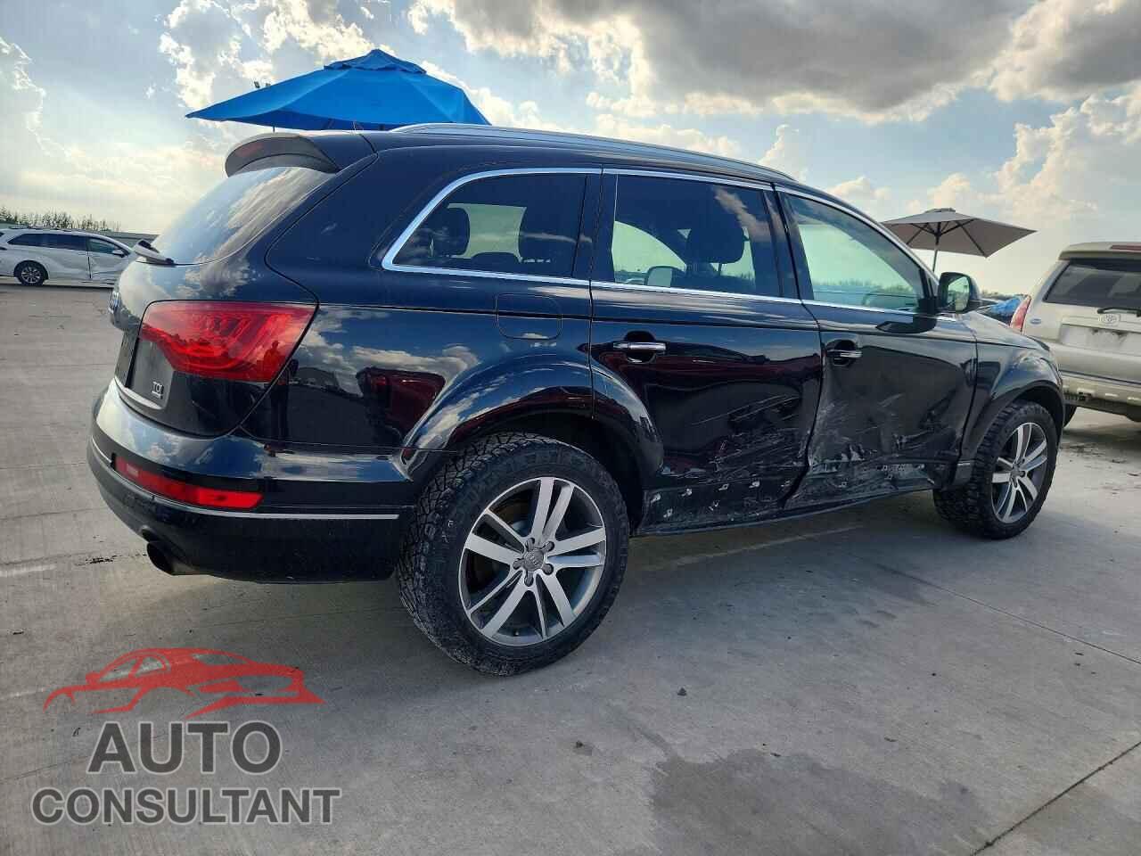 AUDI Q7 2013 - WA1LMBFE0DD008317