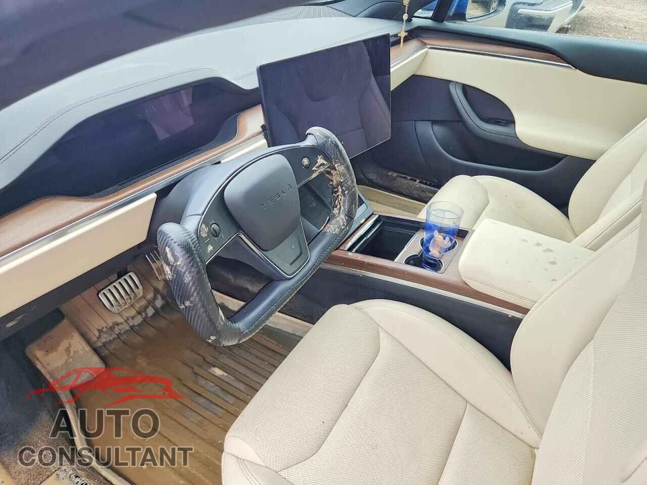 TESLA MODEL S 2023 - 5YJSA1E54PF502229