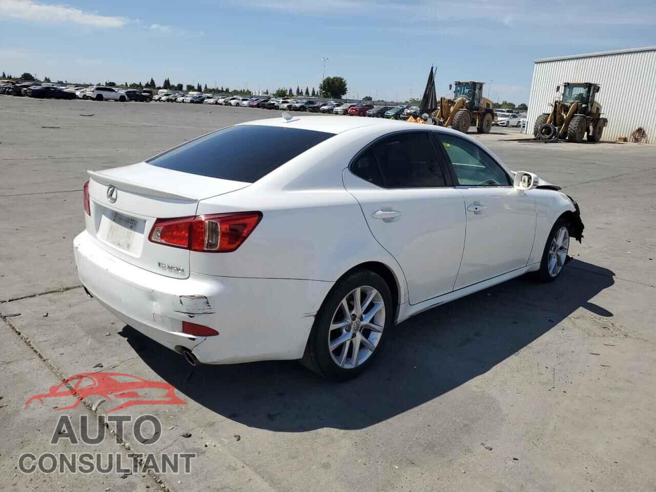 LEXUS IS 2011 - JTHBF5C2XB5153197