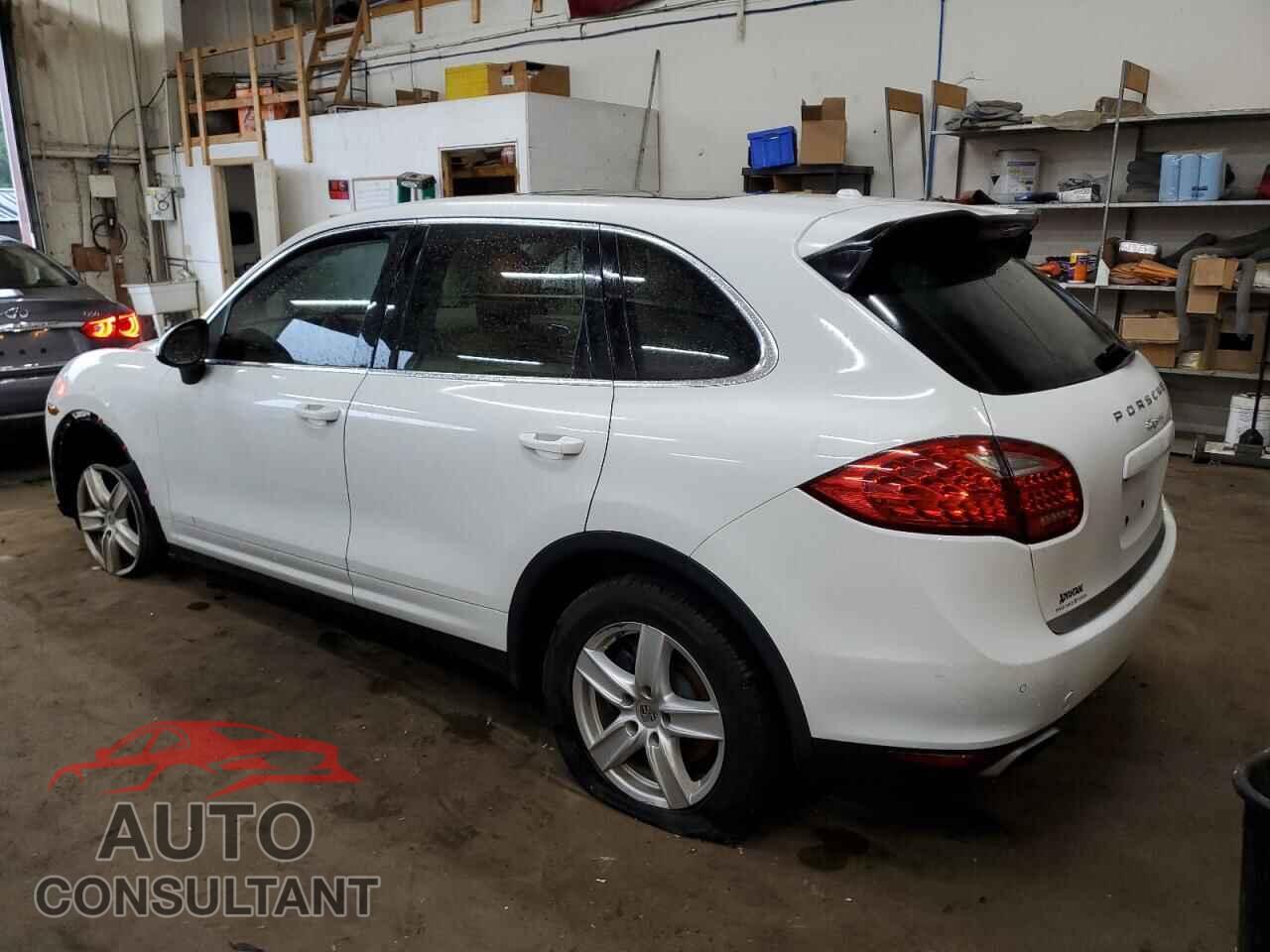 PORSCHE CAYENNE 2013 - WP1AA2A27DLA19337