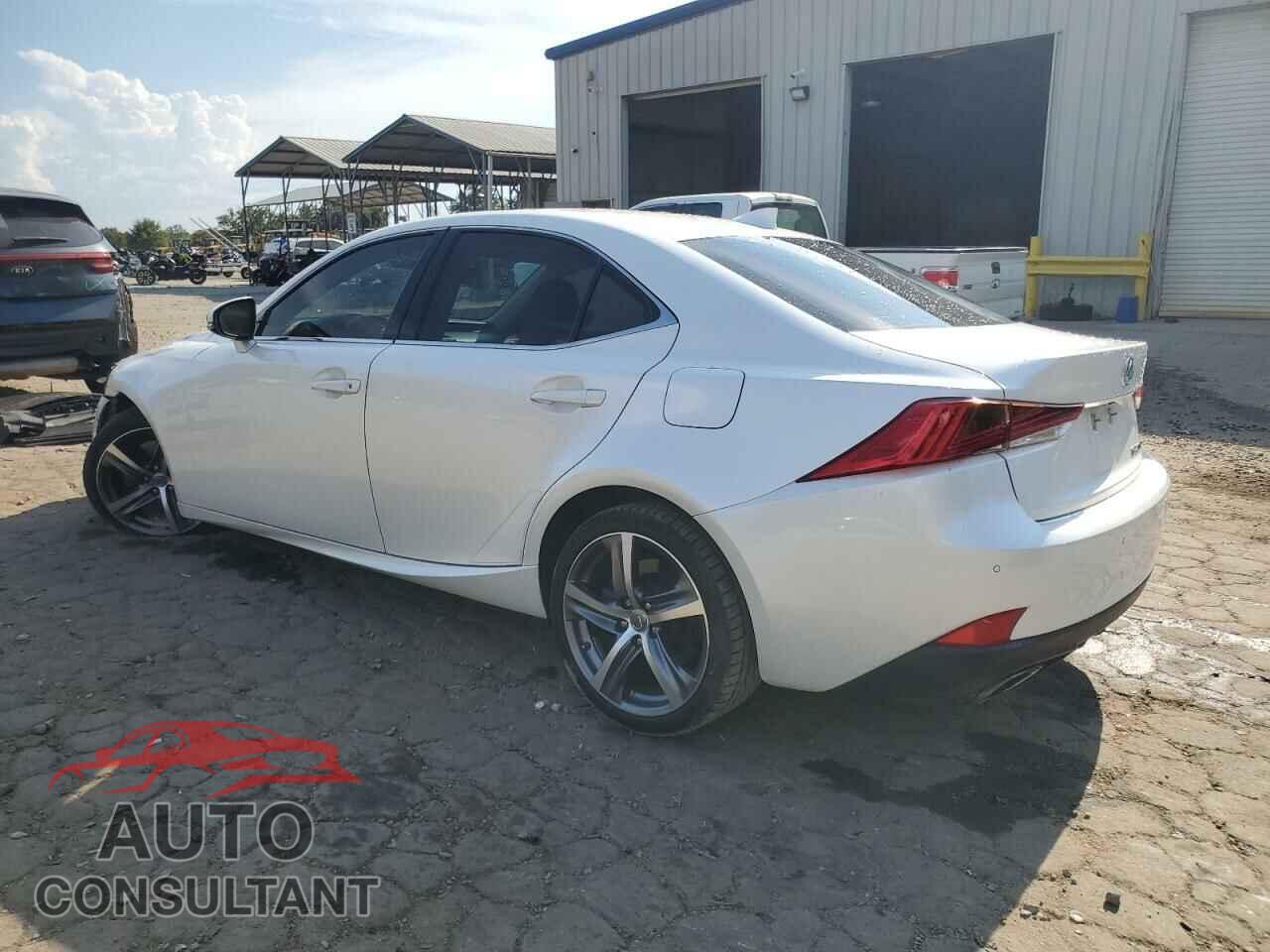 LEXUS IS 2017 - JTHBA1D24H5051876