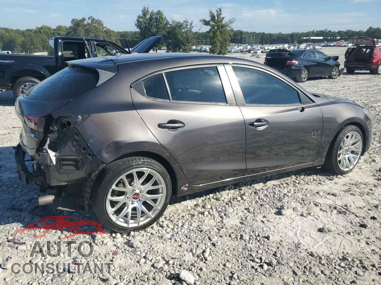 MAZDA 3 2017 - 3MZBN1L72HM135432