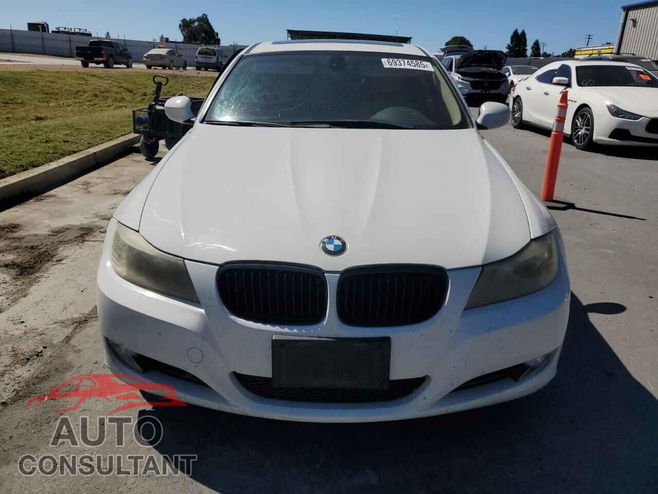 BMW 3 SERIES 2011 - WBAPH7C53BE678414