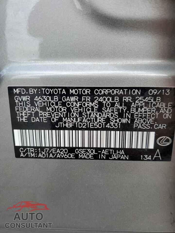 LEXUS IS 2014 - JTHBF1D21E5014331