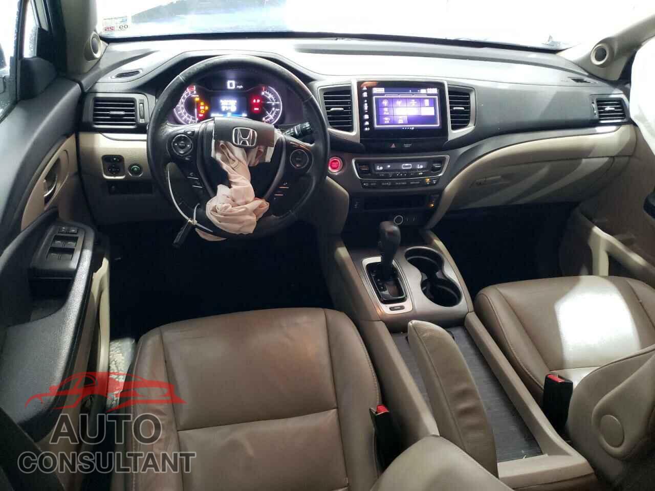 HONDA PILOT 2017 - 5FNYF5H52HB042309