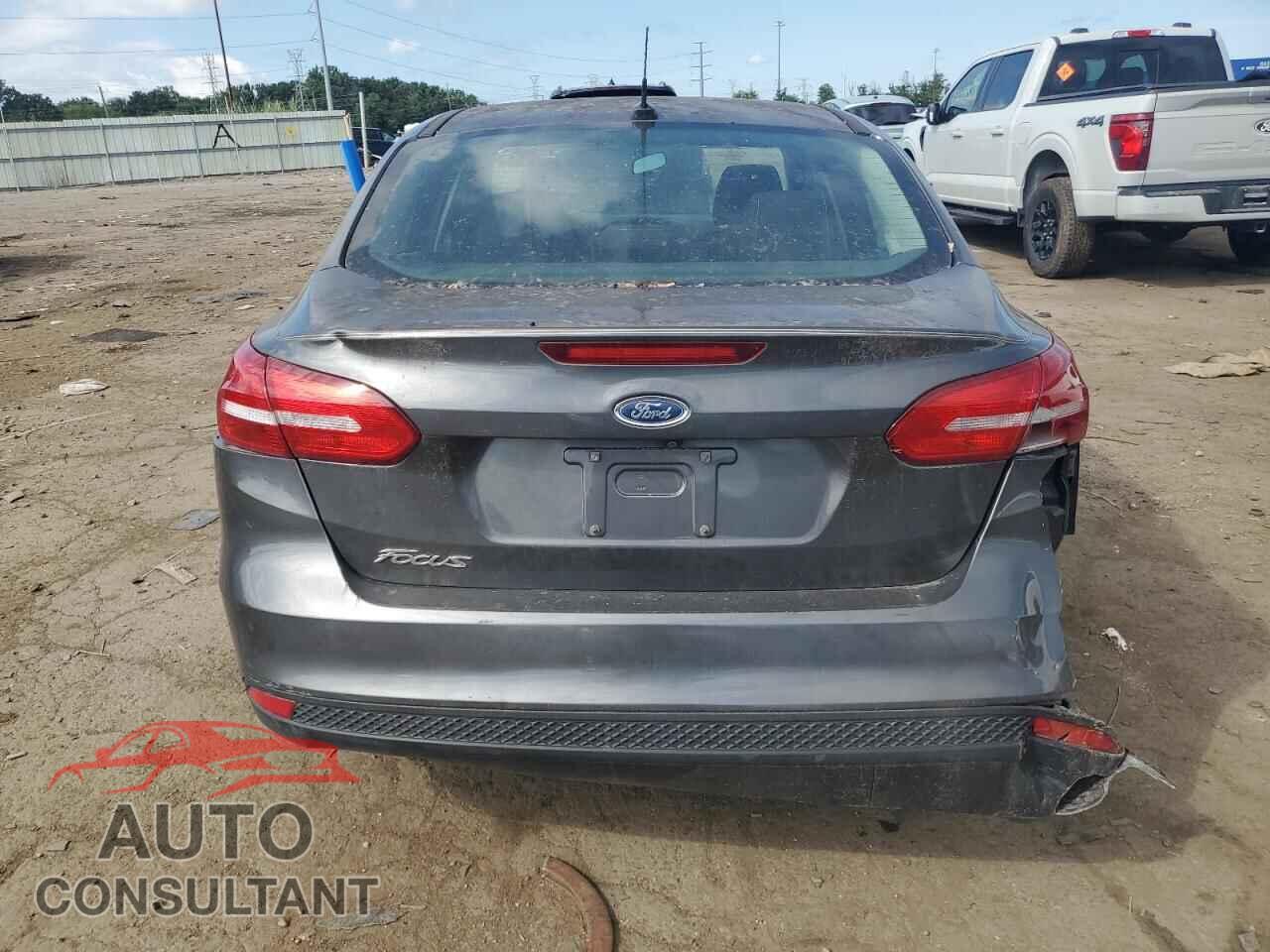 FORD FOCUS 2017 - 1FADP3E22HL230213
