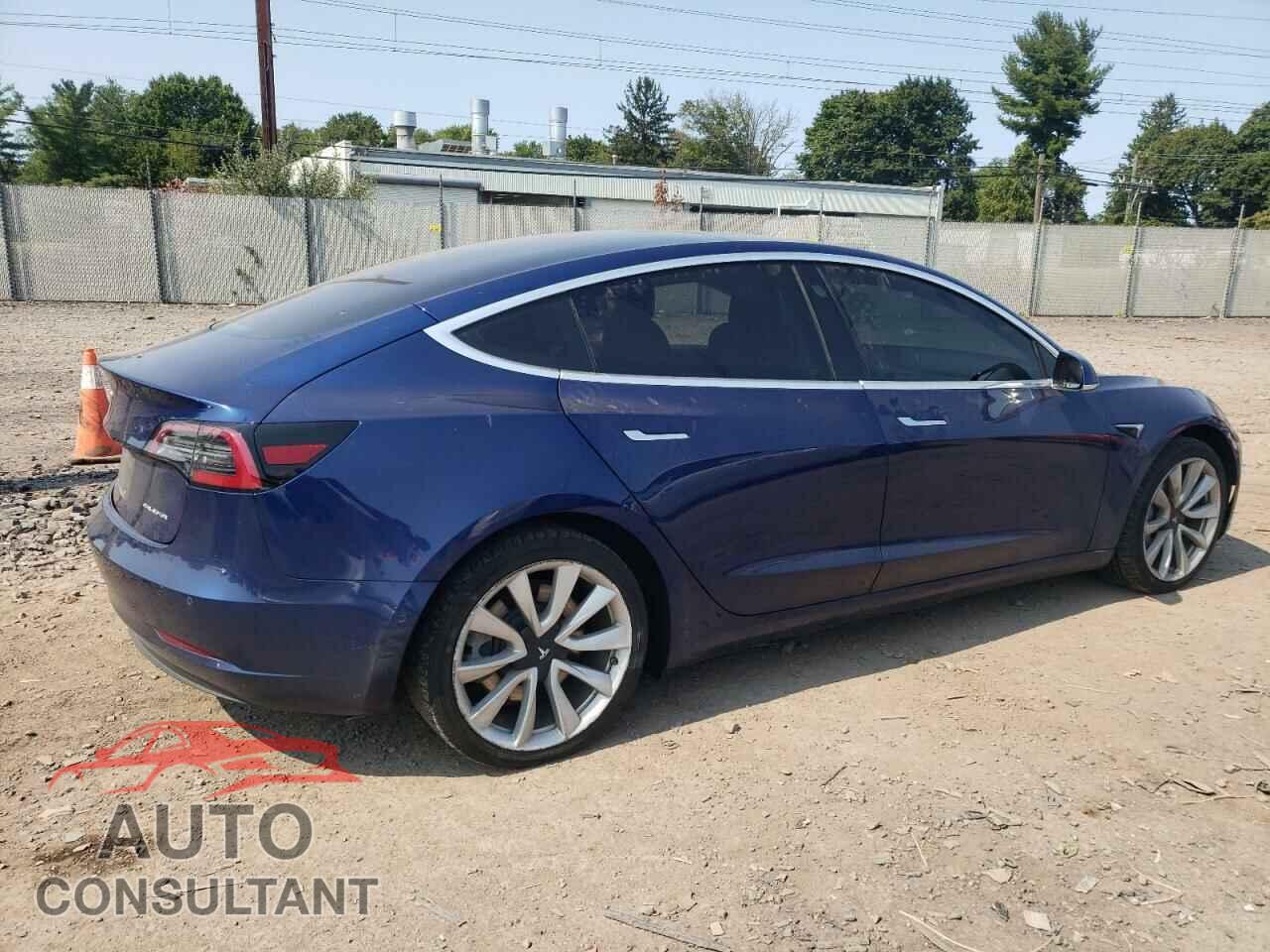 TESLA MODEL 3 2018 - 5YJ3E1EB5JF133757