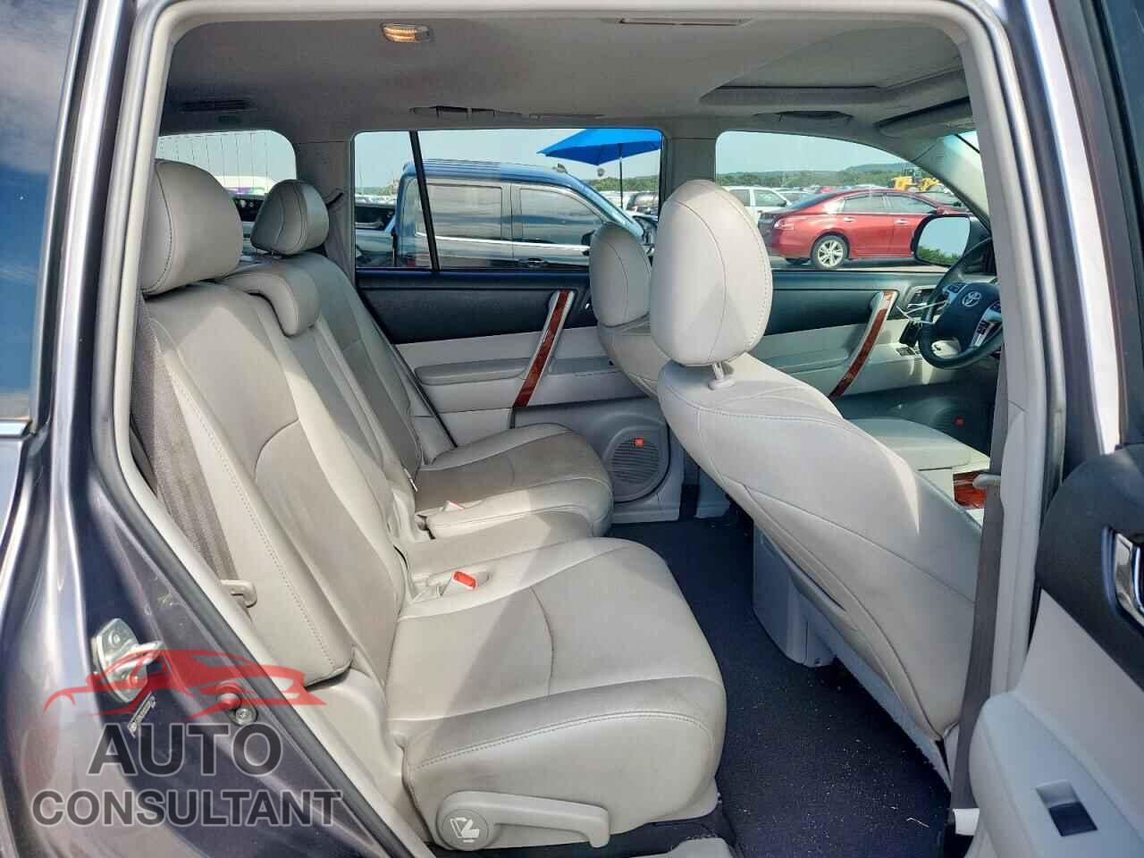 TOYOTA HIGHLANDER 2012 - 5TDYK3EH2CS085714