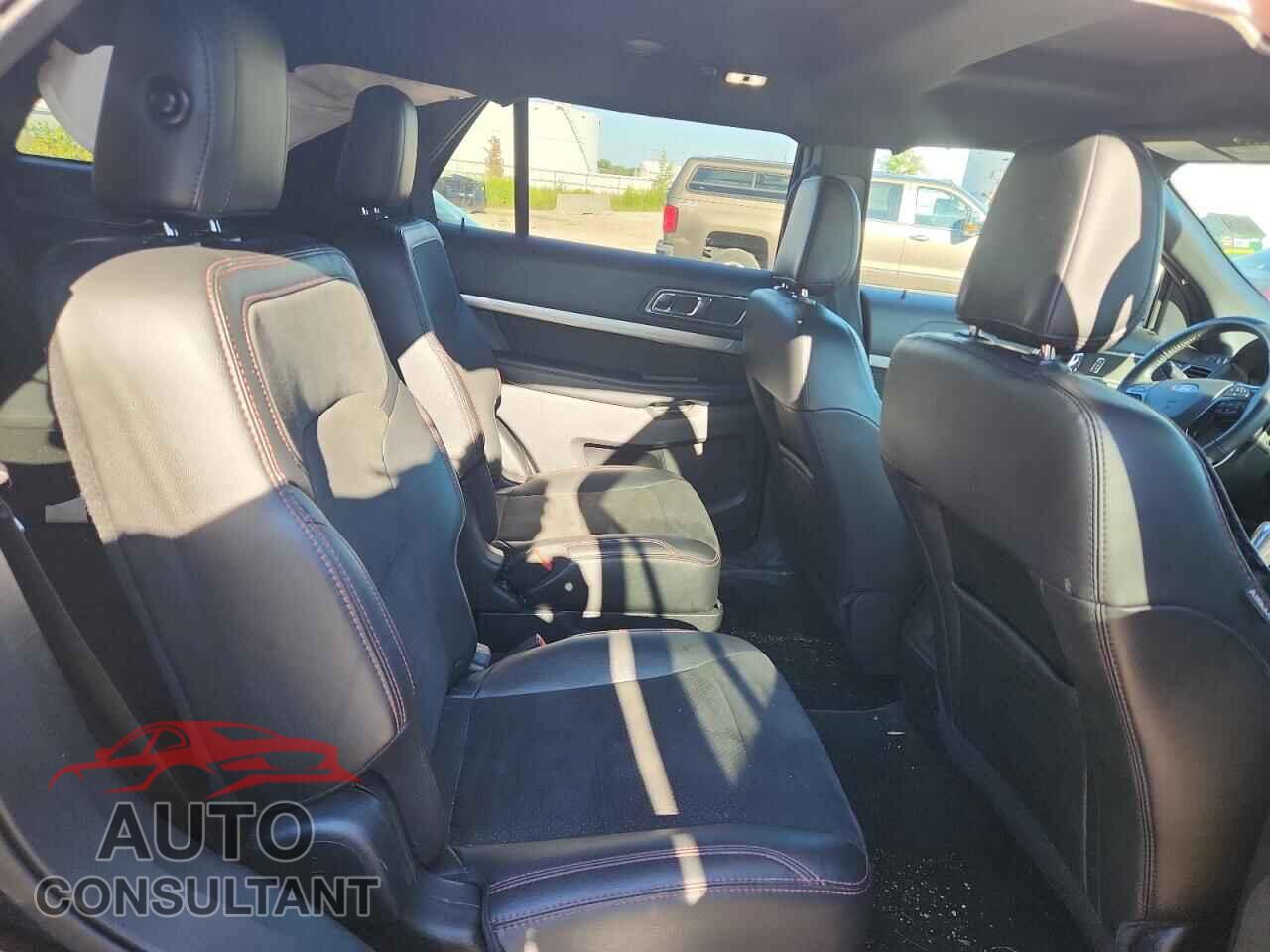 FORD EXPLORER 2018 - 1FM5K8D88JGB05579