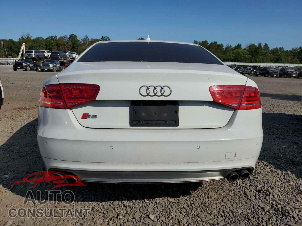 AUDI S8 2014 - WAUD2AFD6EN004797