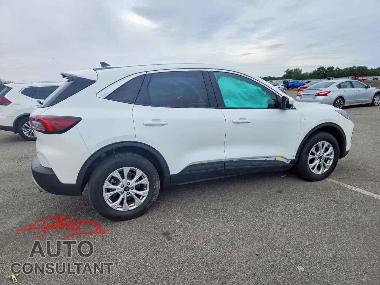 FORD ESCAPE 2023 - 1FMCU9GNXPUB05599