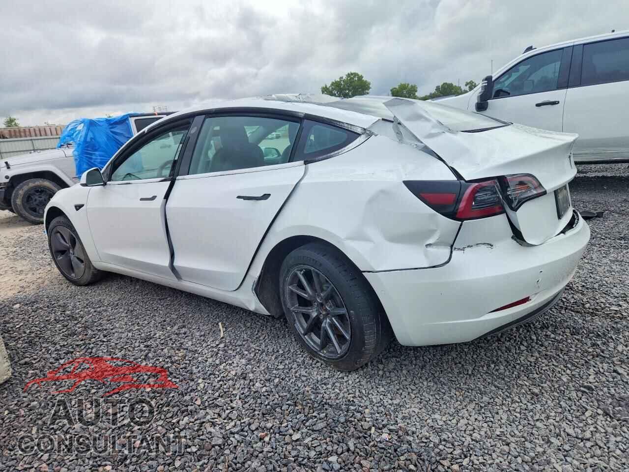 TESLA MODEL 3 2021 - 5YJ3E1EA9MF013620