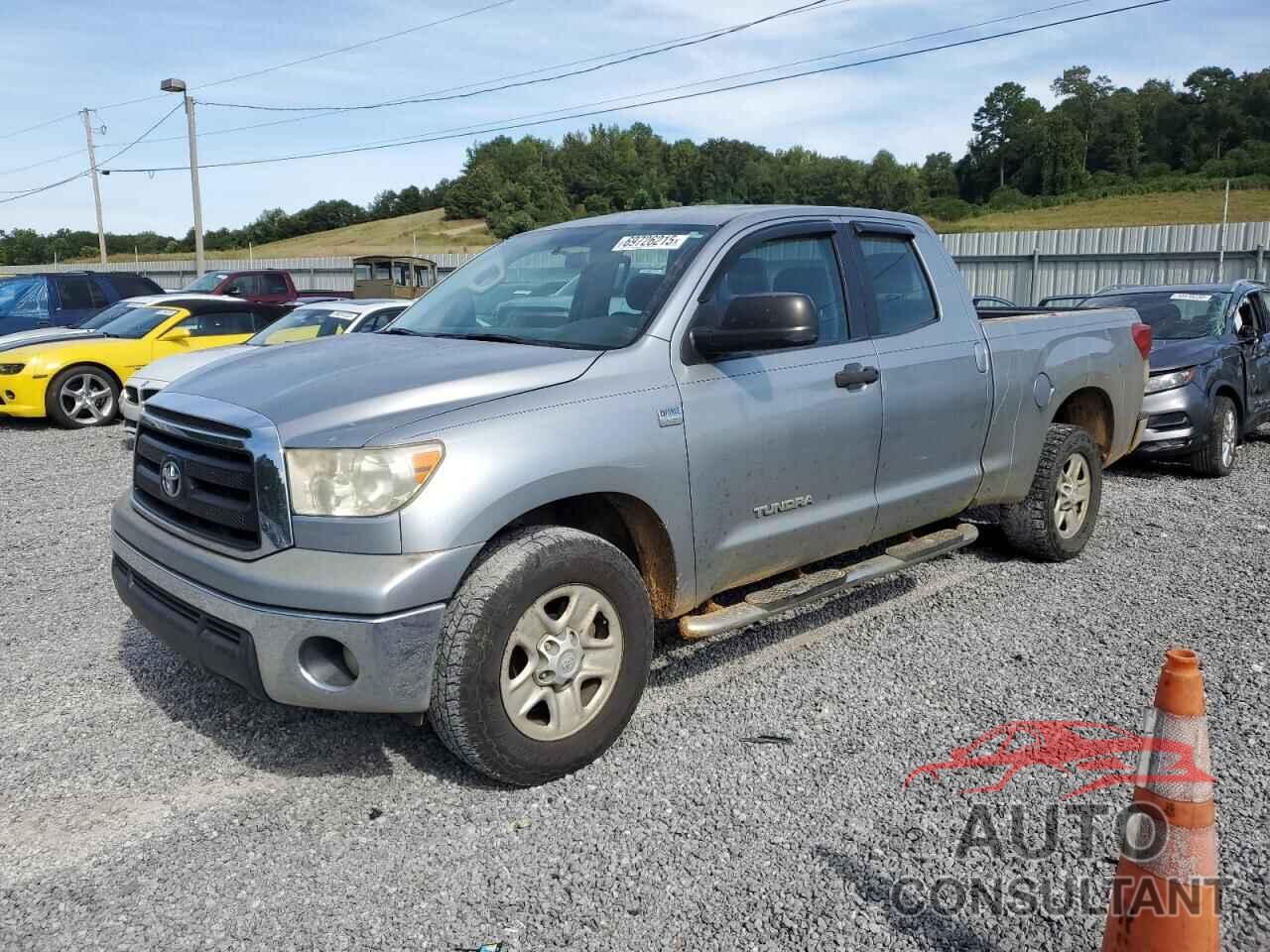 TOYOTA TUNDRA 2010 - 5TFRM5F10AX006043