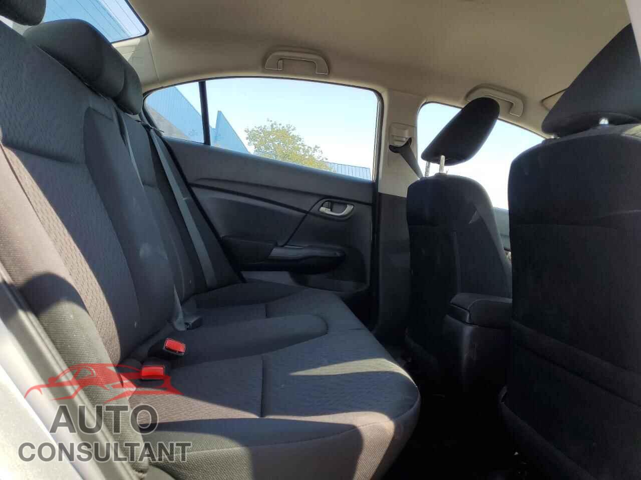 HONDA CIVIC 2015 - 19XFB2F5XFE031954