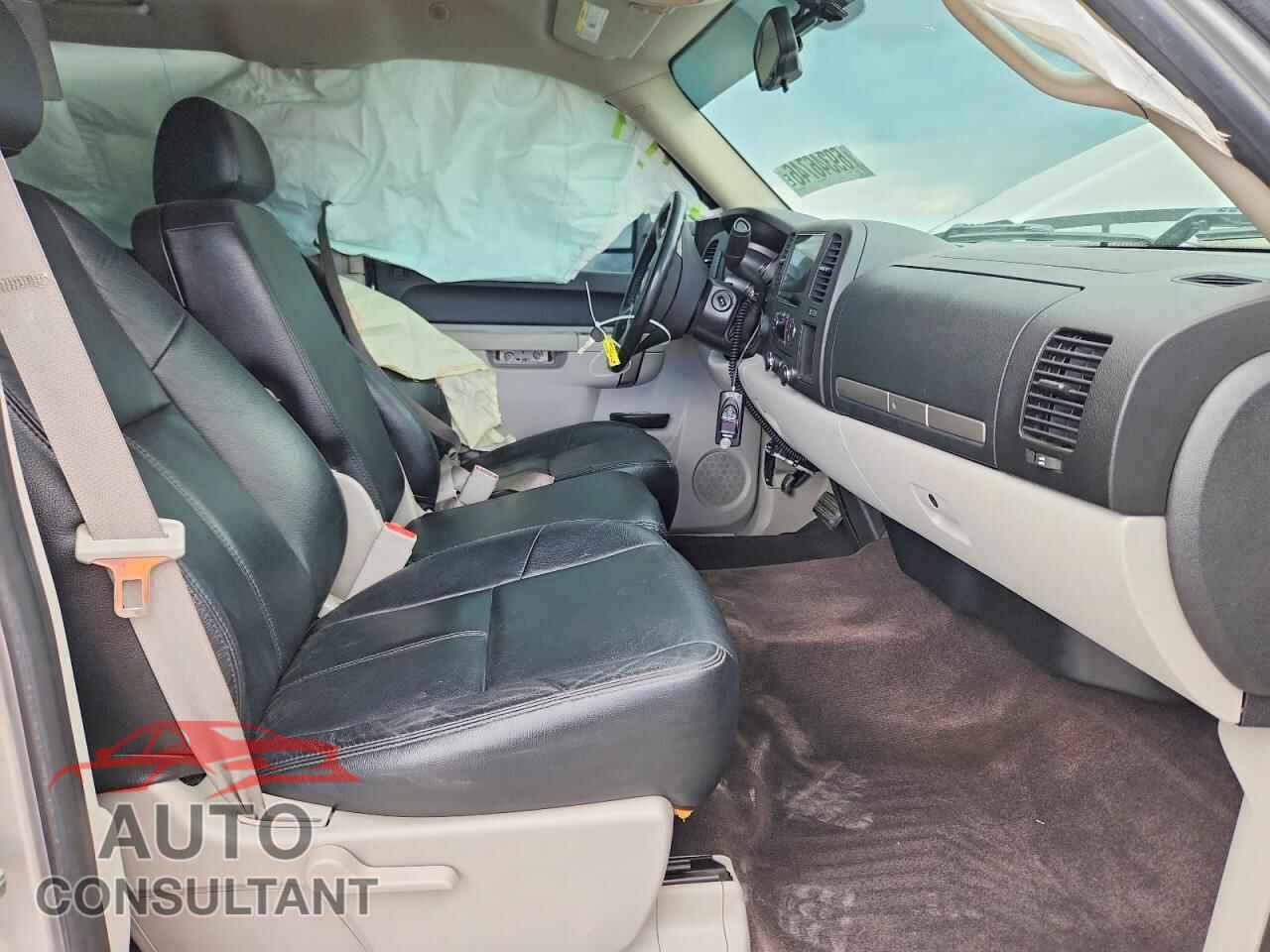 CHEVROLET SILVERADO 2011 - 3GCUKSE22BG200054