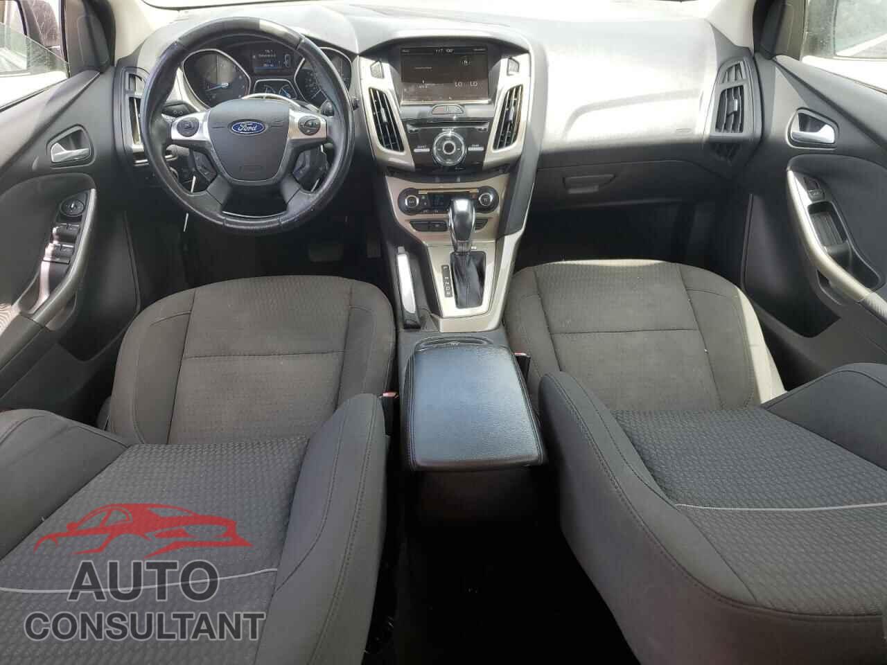 FORD FOCUS 2012 - 1FAHP3M27CL247455