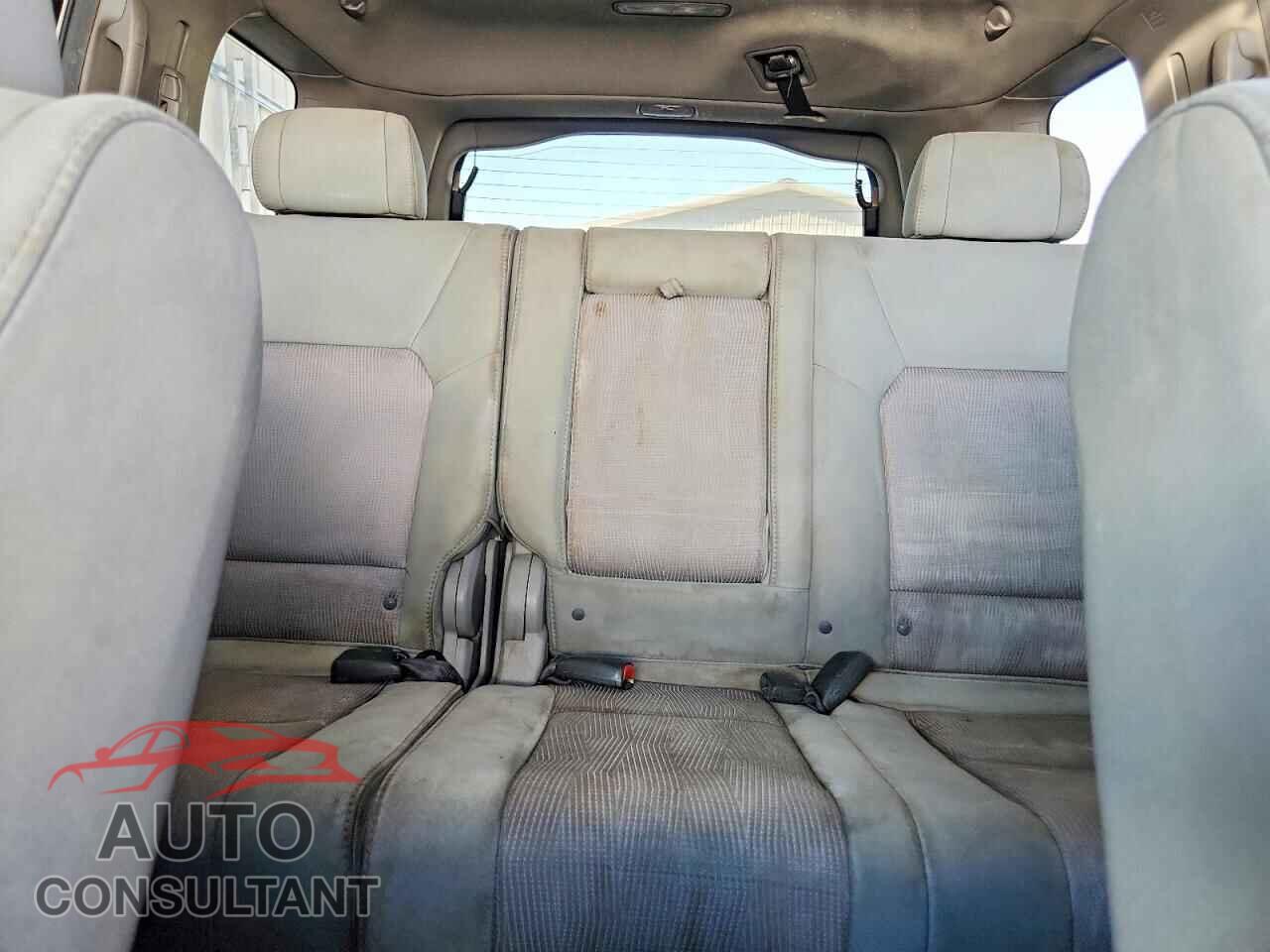 HONDA PILOT 2011 - 5FNYF3H40BB033689