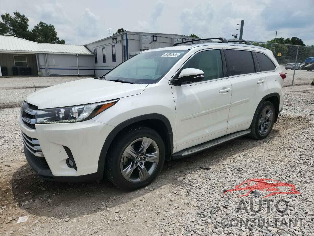 TOYOTA HIGHLANDER 2018 - 5TDDZRFH1JS848363