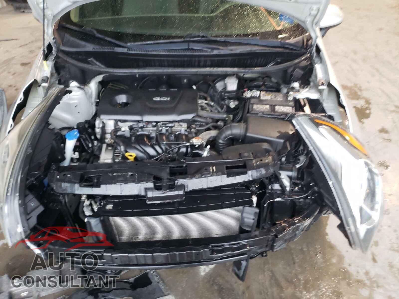 KIA RIO 2017 - KNADM4A3XH6027508