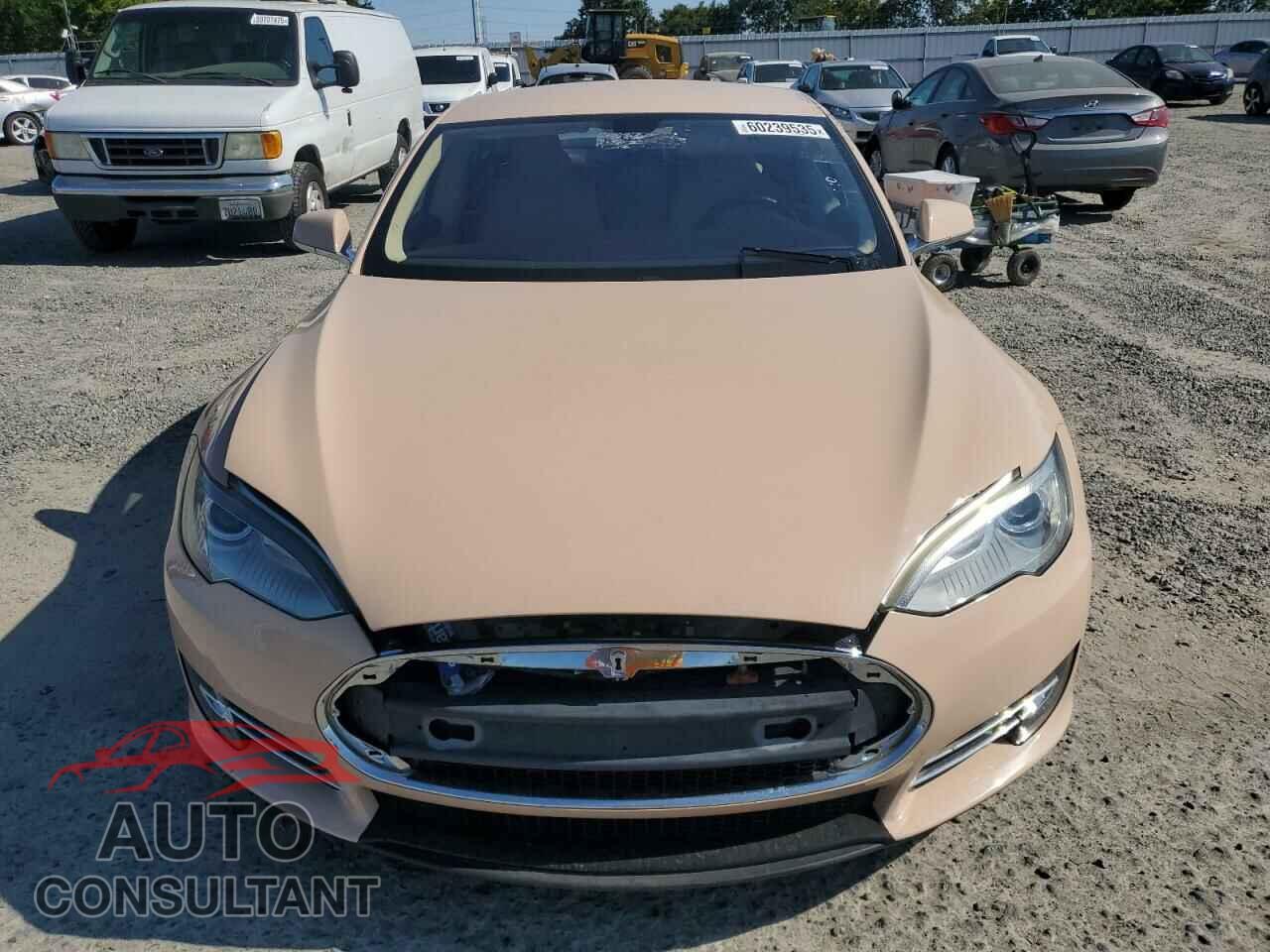 TESLA MODEL S 2013 - 5YJSA1CN6DFP03404