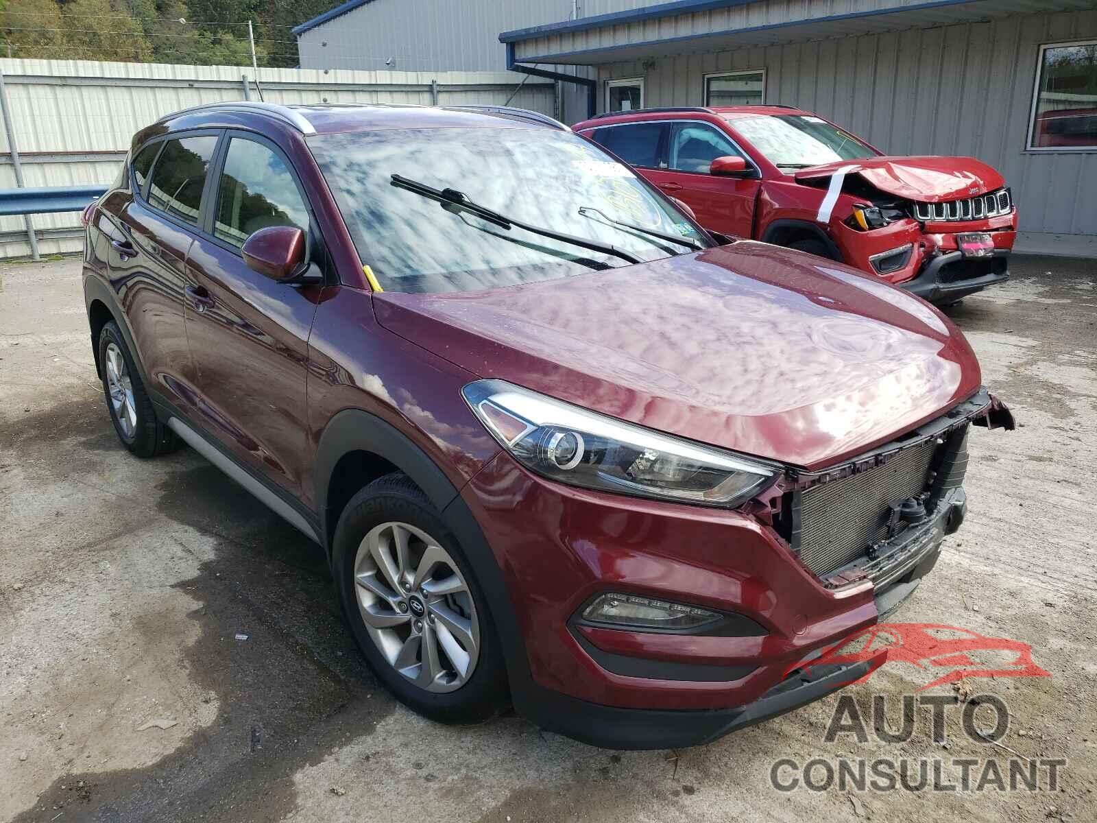 HYUNDAI TUCSON 2017 - KM8J3CA41HU374647