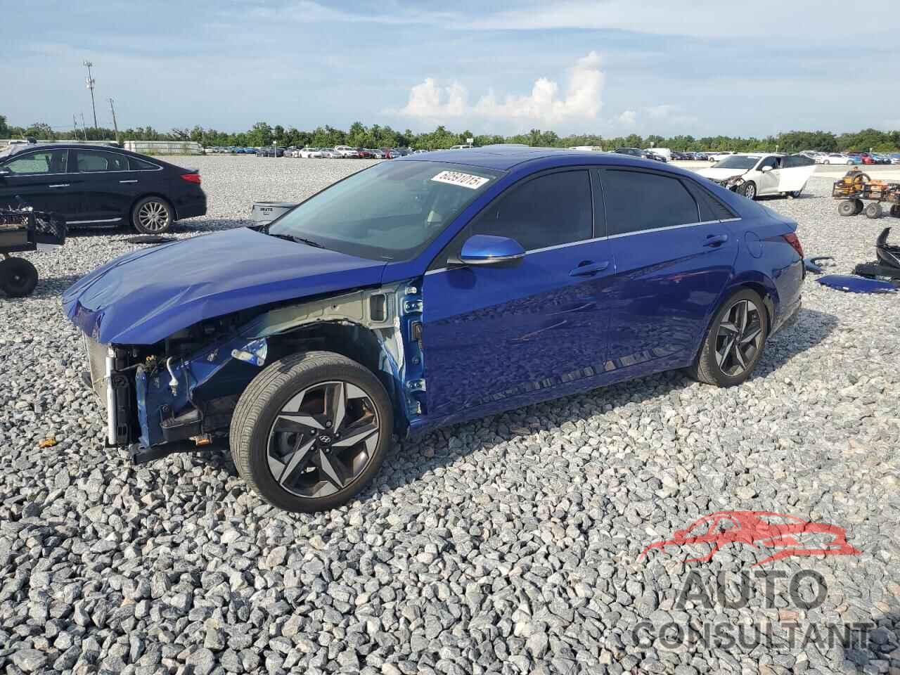 HYUNDAI ELANTRA 2022 - KMHLP4AG3NU267205