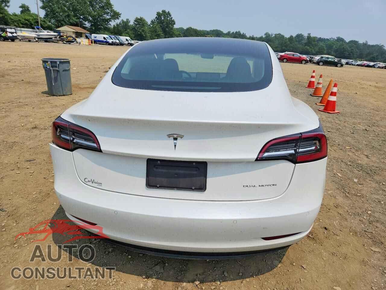 TESLA MODEL 3 2020 - 5YJ3E1EB8LF811758