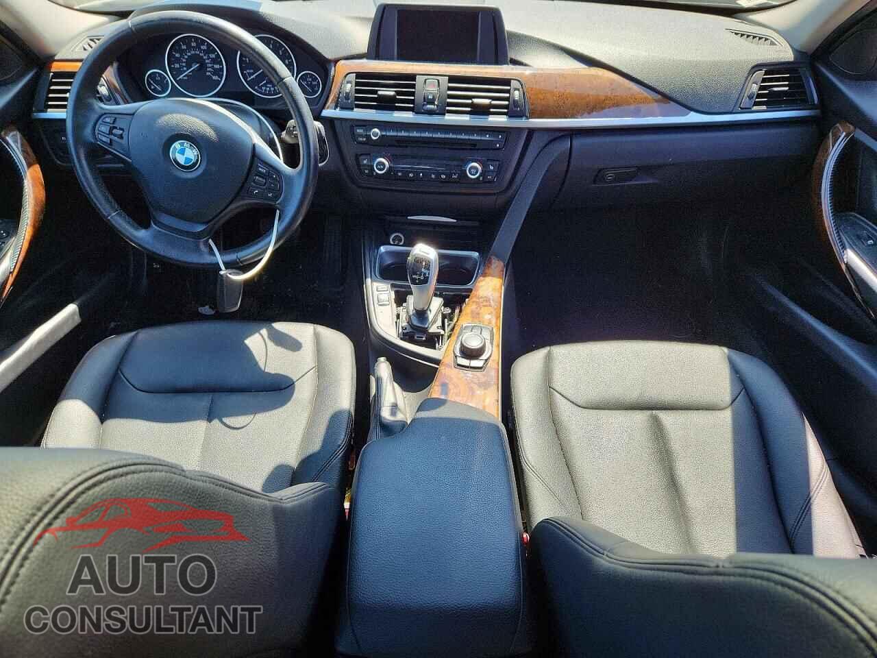 BMW 3 SERIES 2013 - WBA3B5C55DF590871