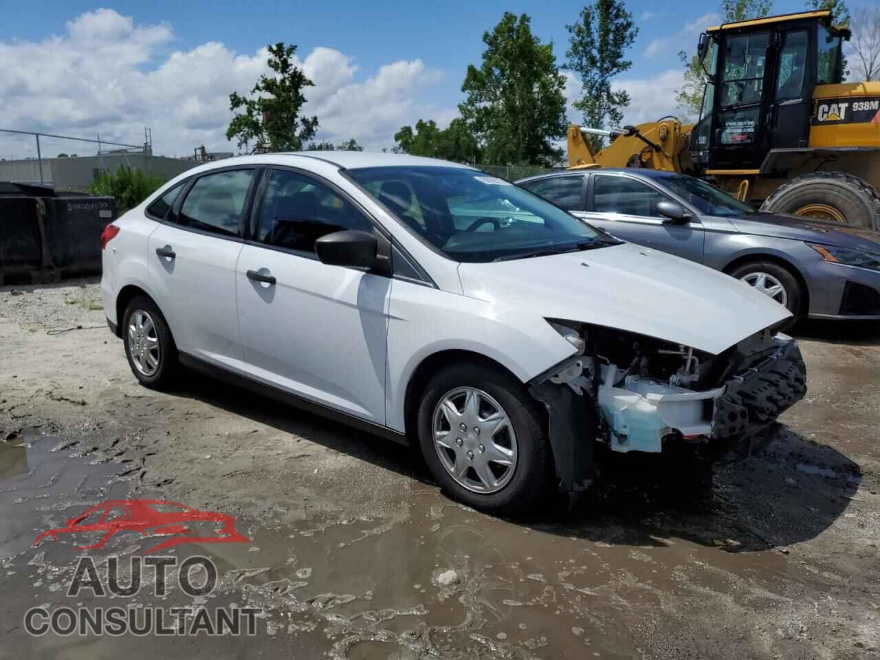 FORD FOCUS 2017 - 1FADP3E29HL234307