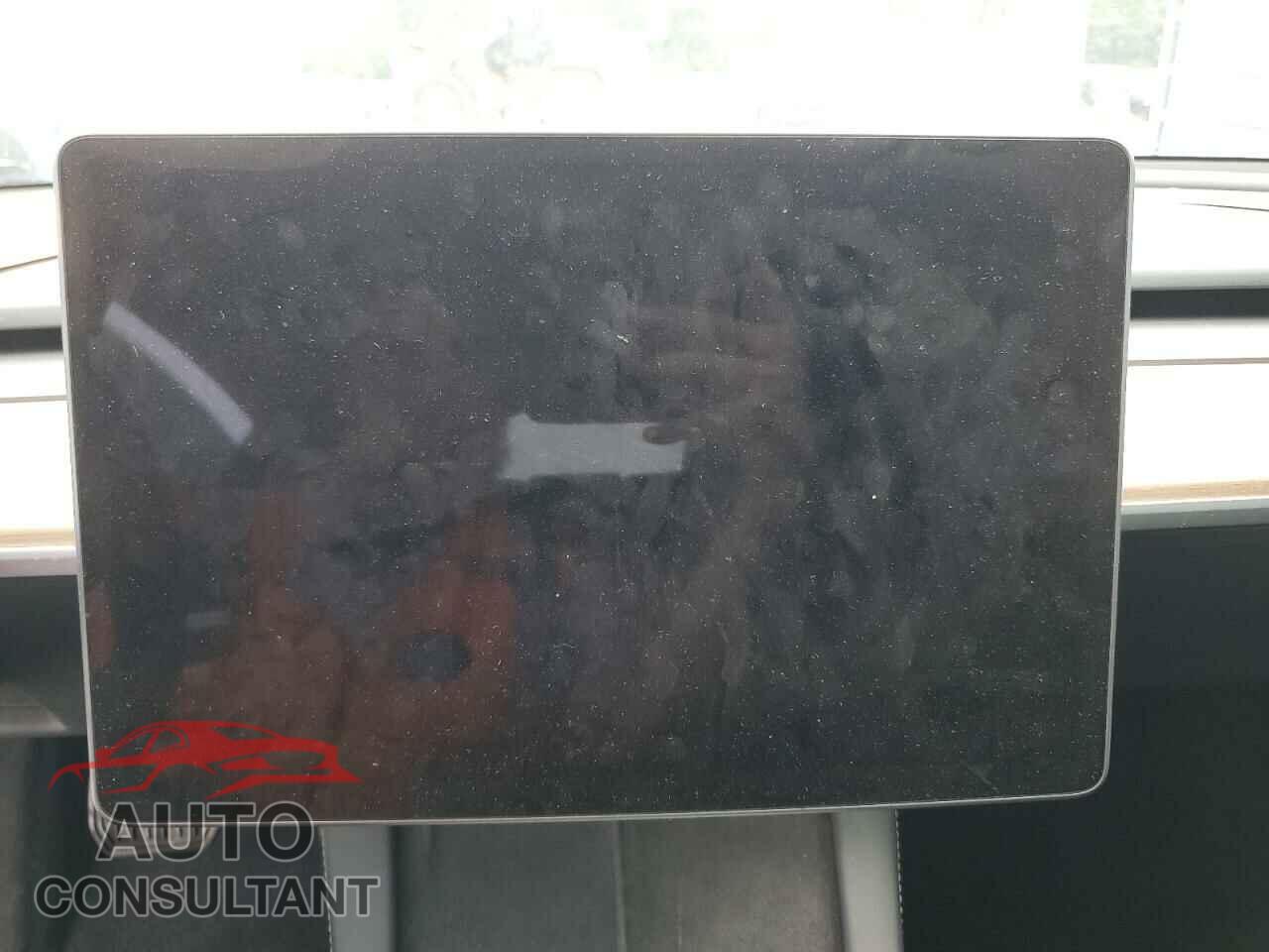 TESLA MODEL 3 2023 - 5YJ3E1EA1PF451777