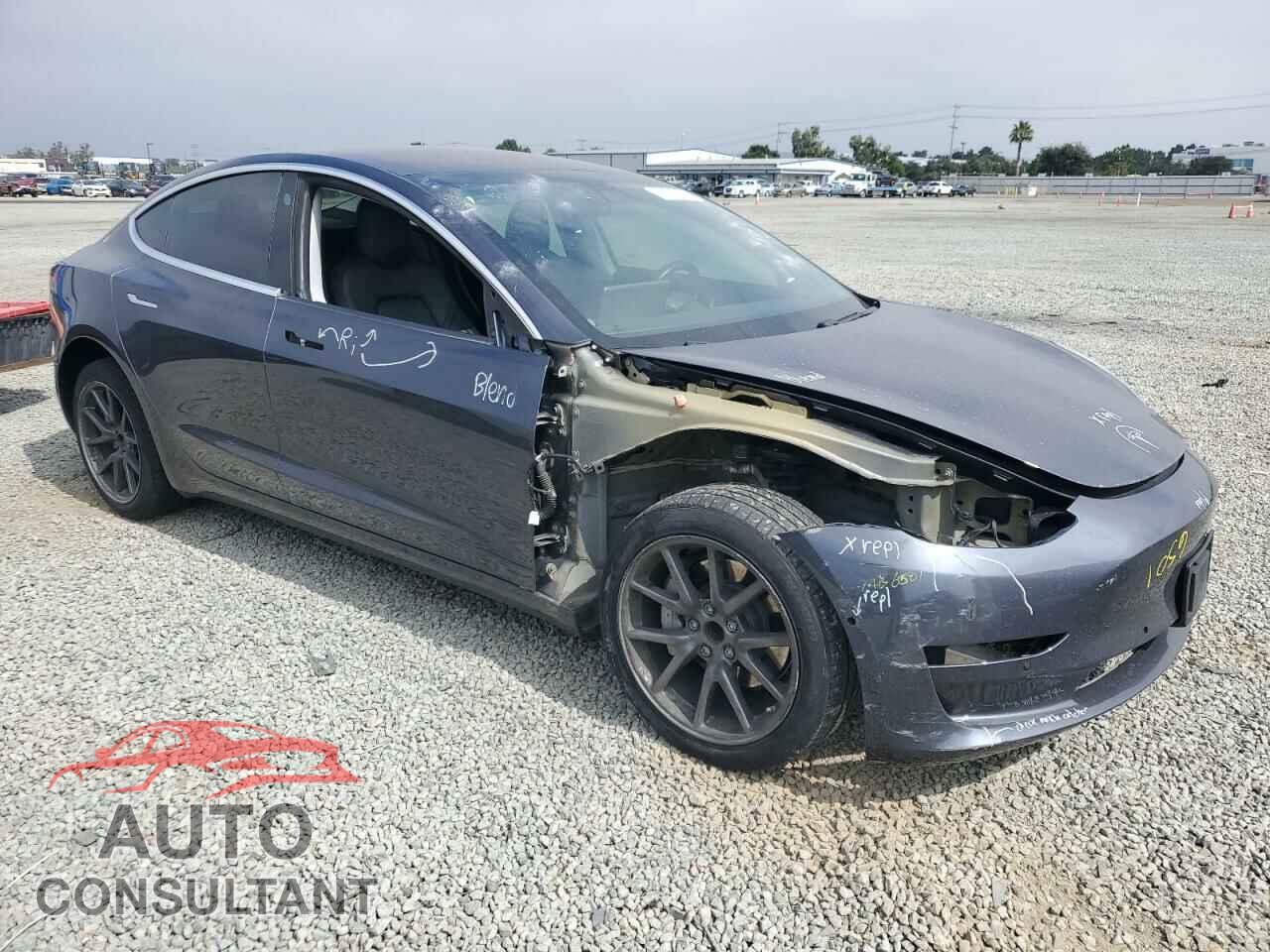 TESLA MODEL 3 2018 - 5YJ3E1EA3JF153500