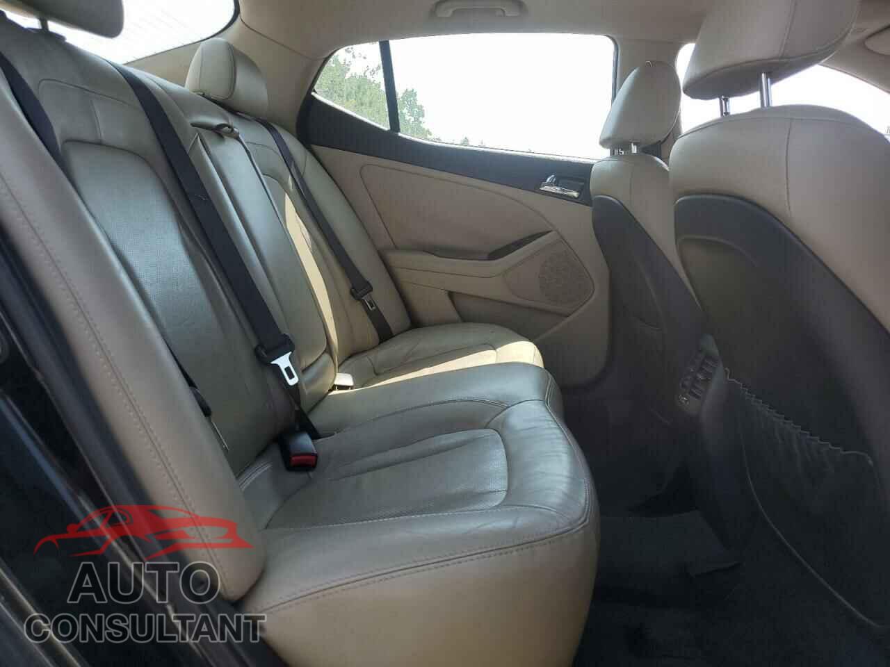 KIA OPTIMA 2011 - KNAGN4A72B5165926