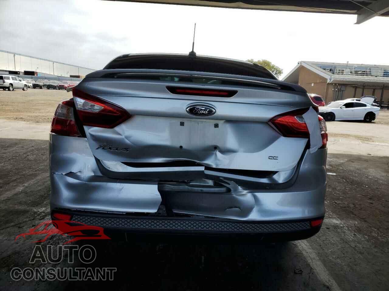 FORD FOCUS 2014 - 1FADP3F29EL170053
