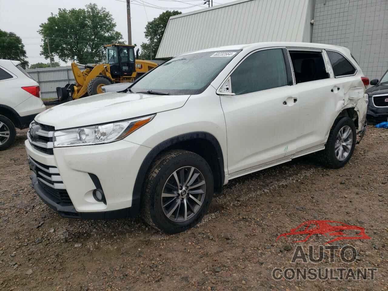 TOYOTA HIGHLANDER 2018 - 5TDJZRFH4JS529977