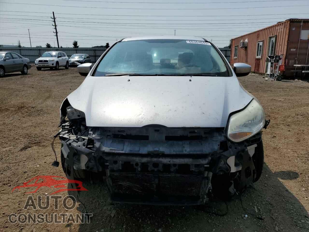 FORD FOCUS 2012 - 1FAHP3F27CL374574