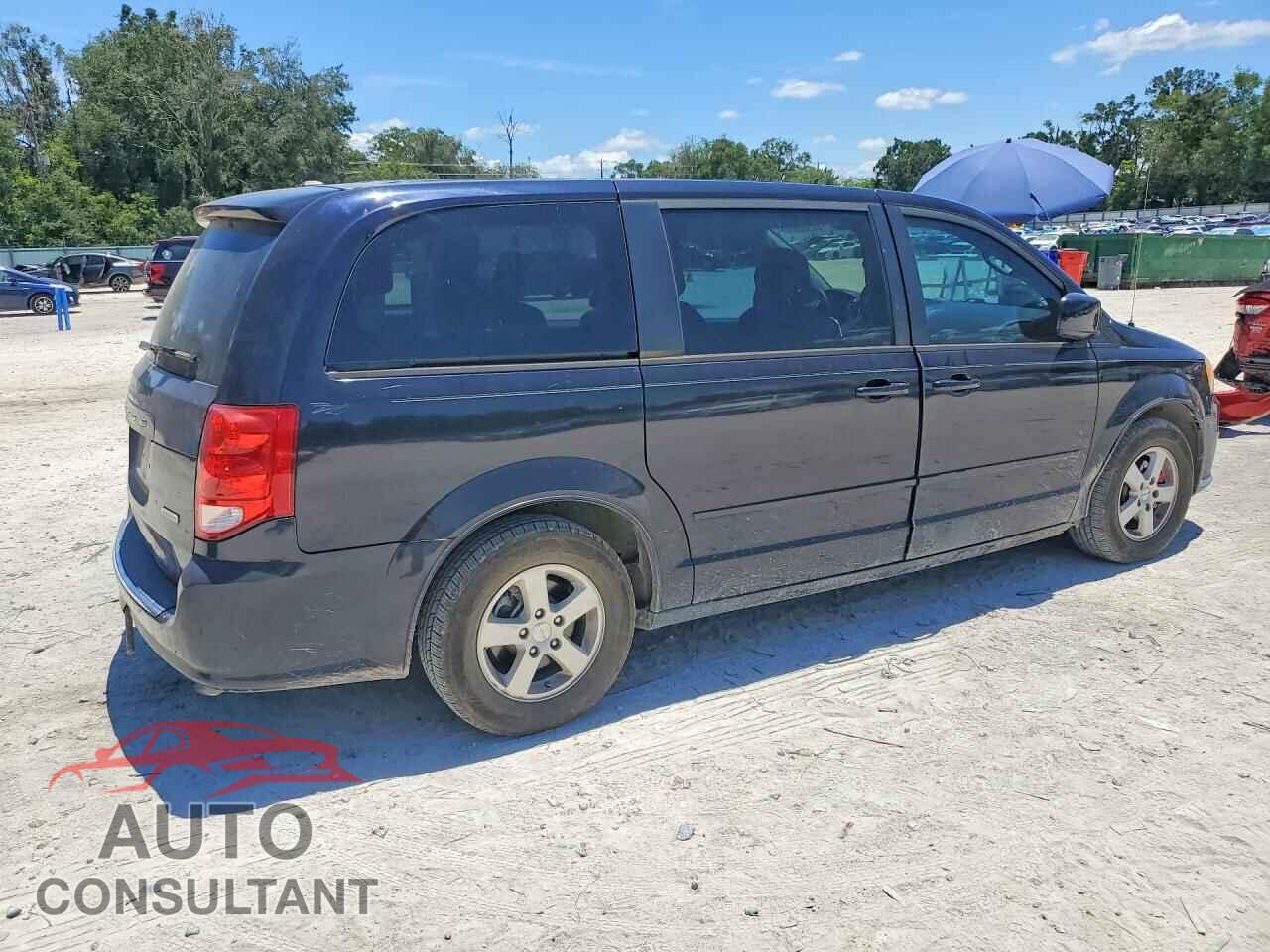 DODGE CARAVAN 2011 - 2D4RN3DG4BR750322