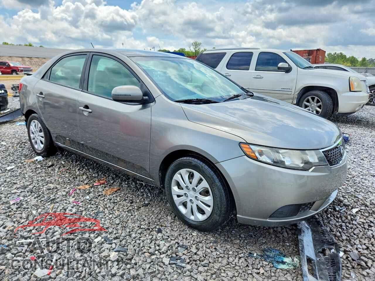 KIA FORTE 2012 - KNAFU4A21C5594110
