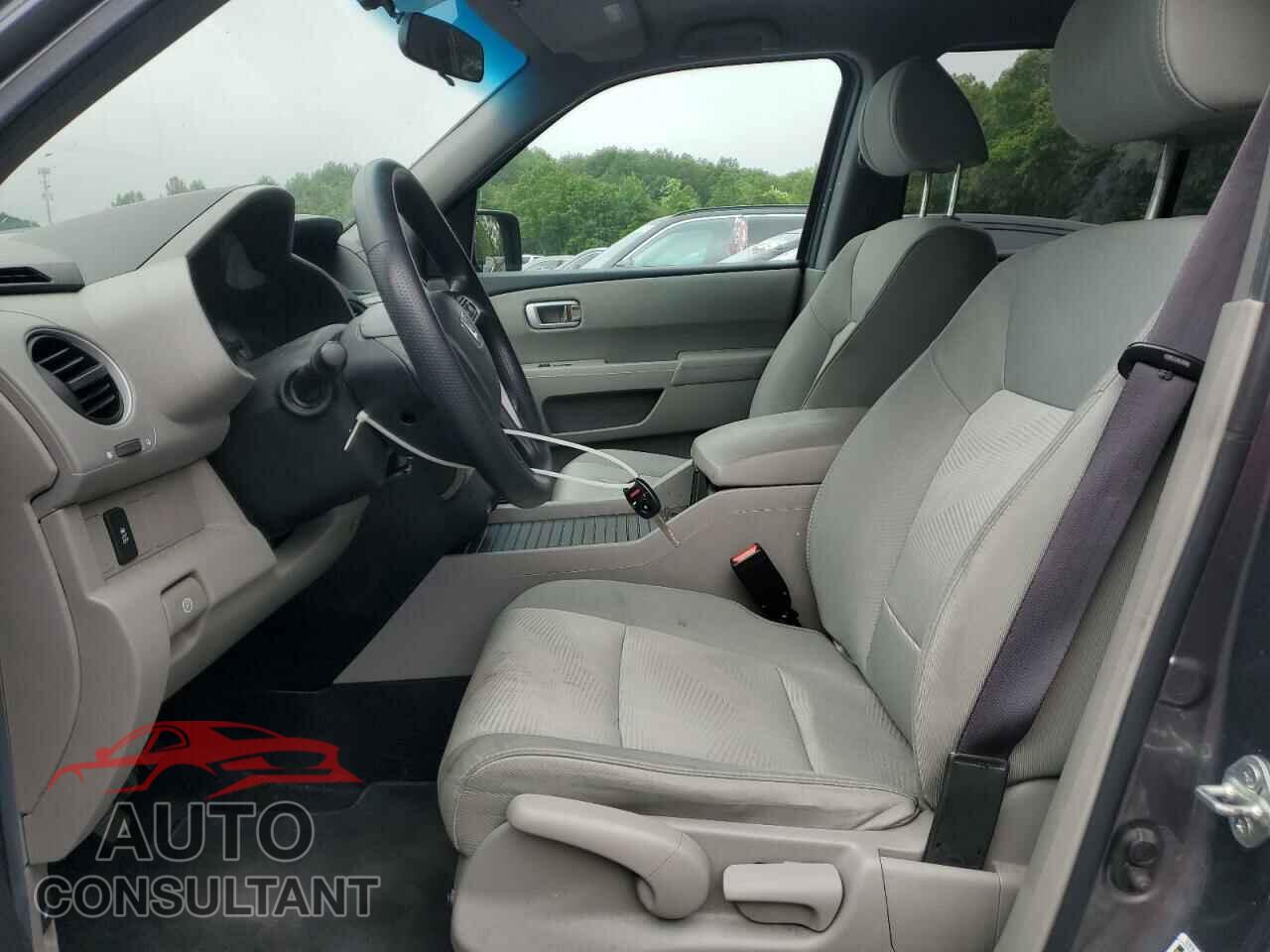 HONDA PILOT 2012 - 5FNYF4H22CB032324