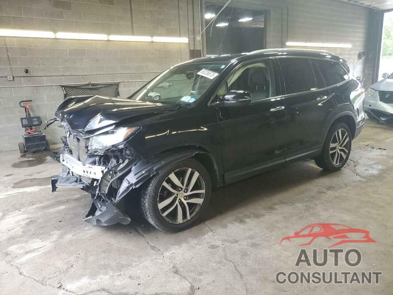 HONDA PILOT 2017 - 5FNYF6H91HB011030