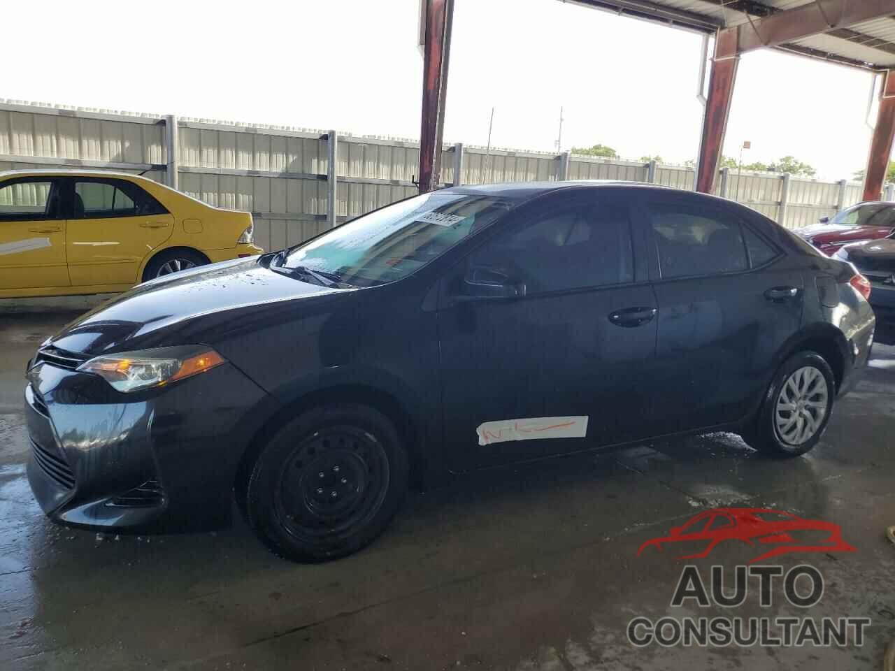 TOYOTA COROLLA 2017 - 5YFBURHEXHP716360
