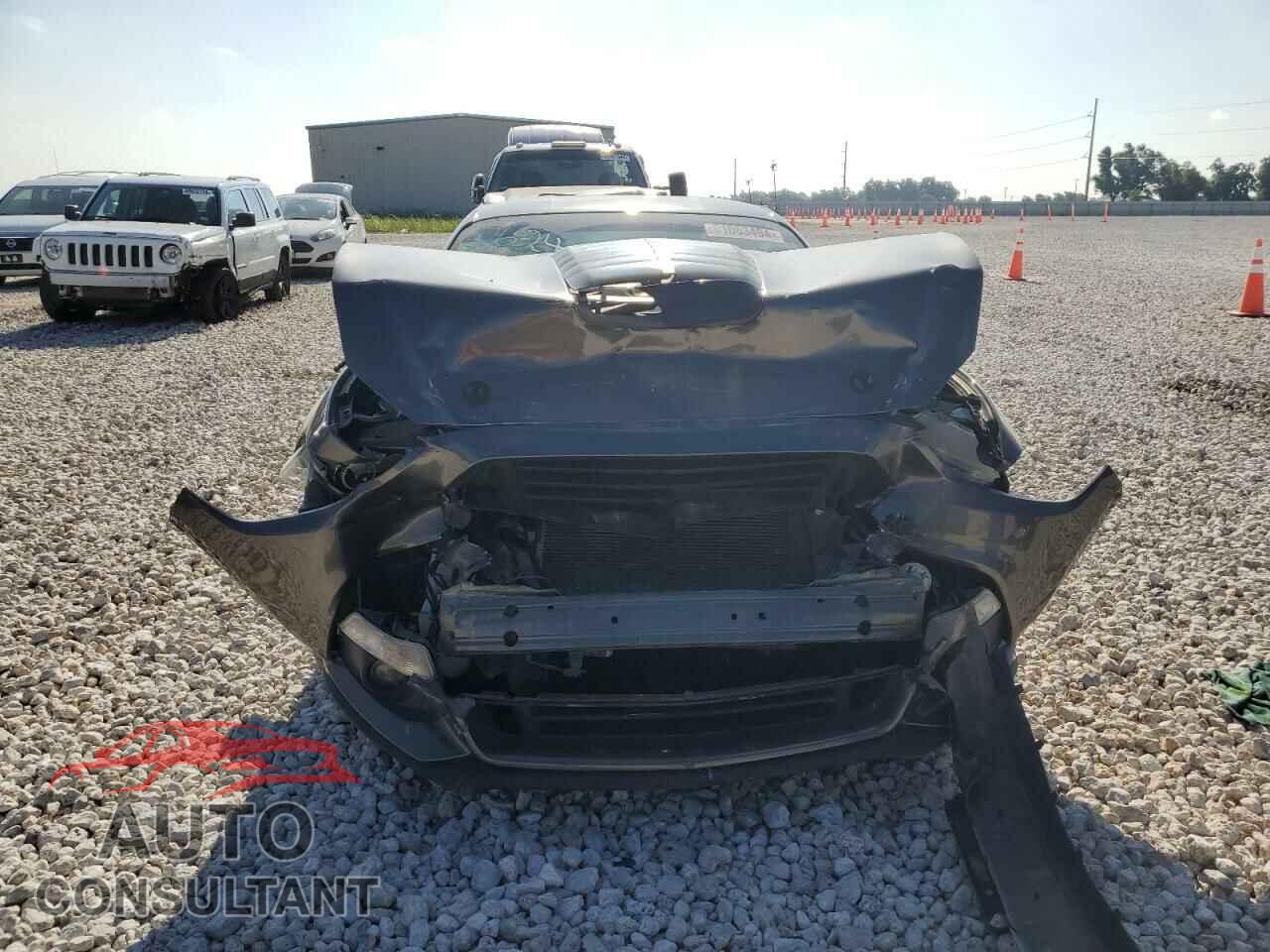 FORD MUSTANG 2017 - 1FA6P8CF8H5256539