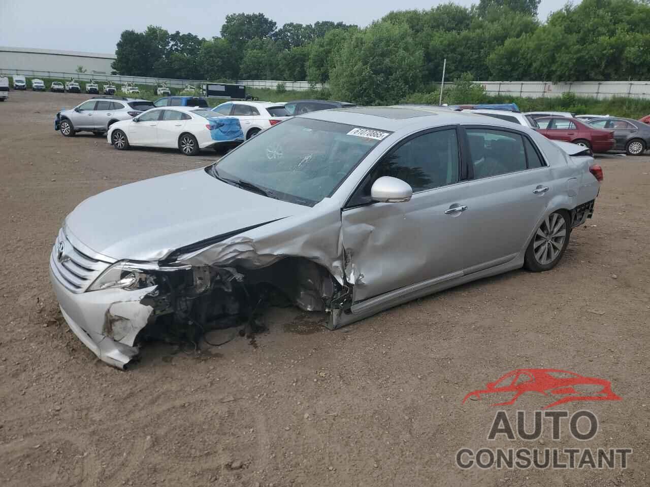 TOYOTA AVALON 2011 - 4T1BK3DB4BU423042