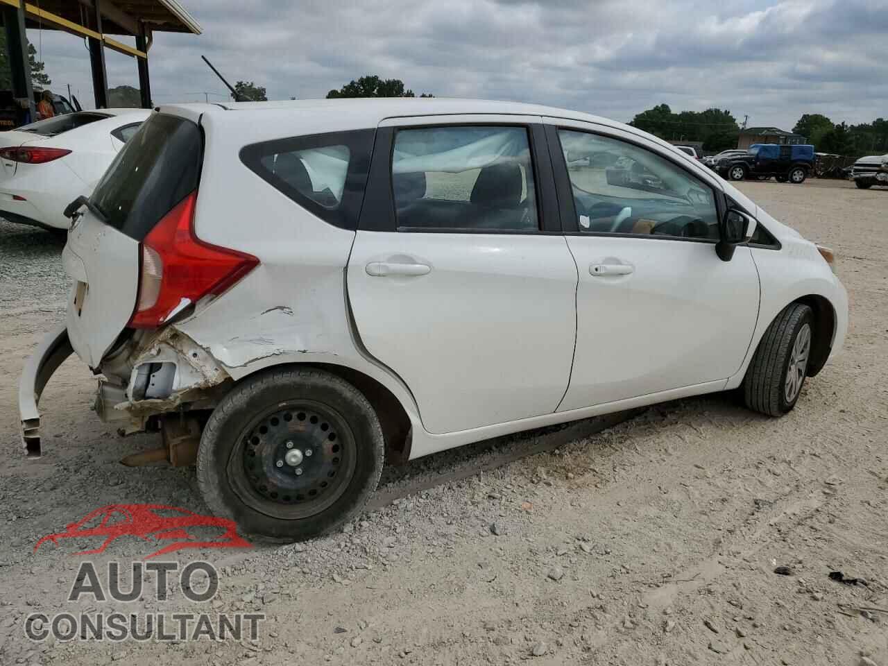 NISSAN VERSA 2017 - 3N1CE2CP3HL380696