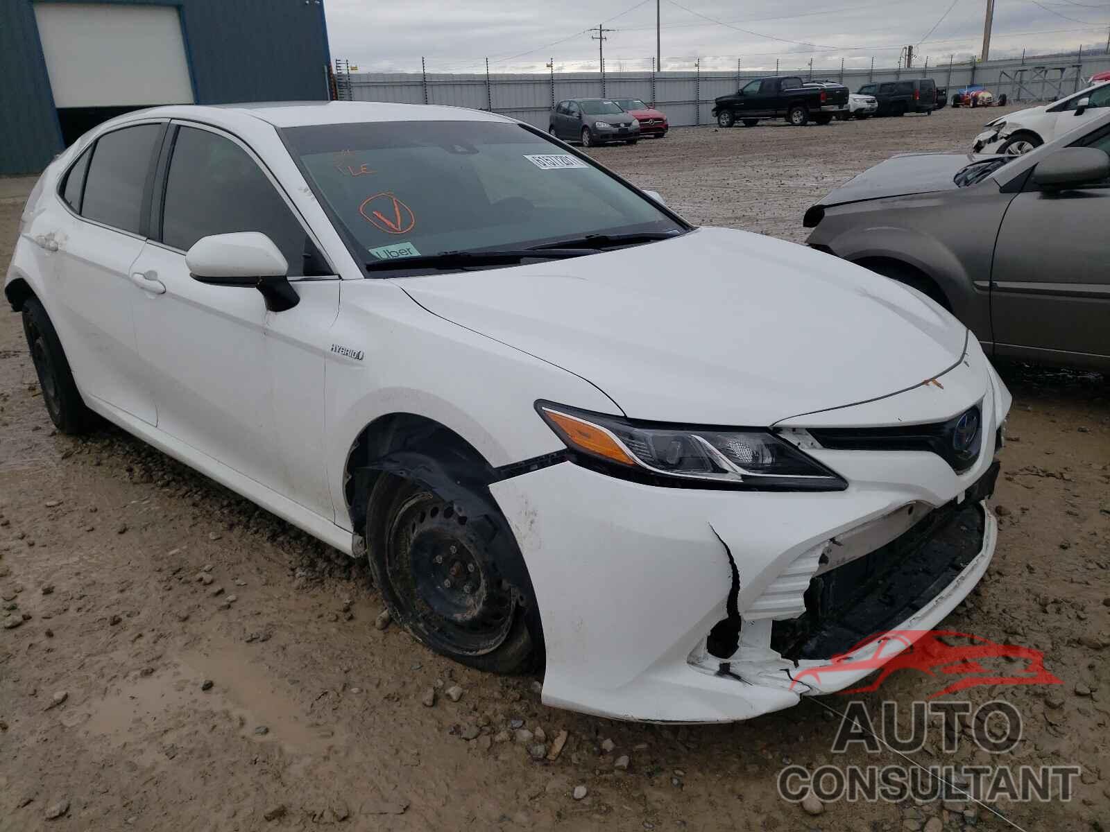 TOYOTA CAMRY 2018 - 4T1B31HK3JU003525