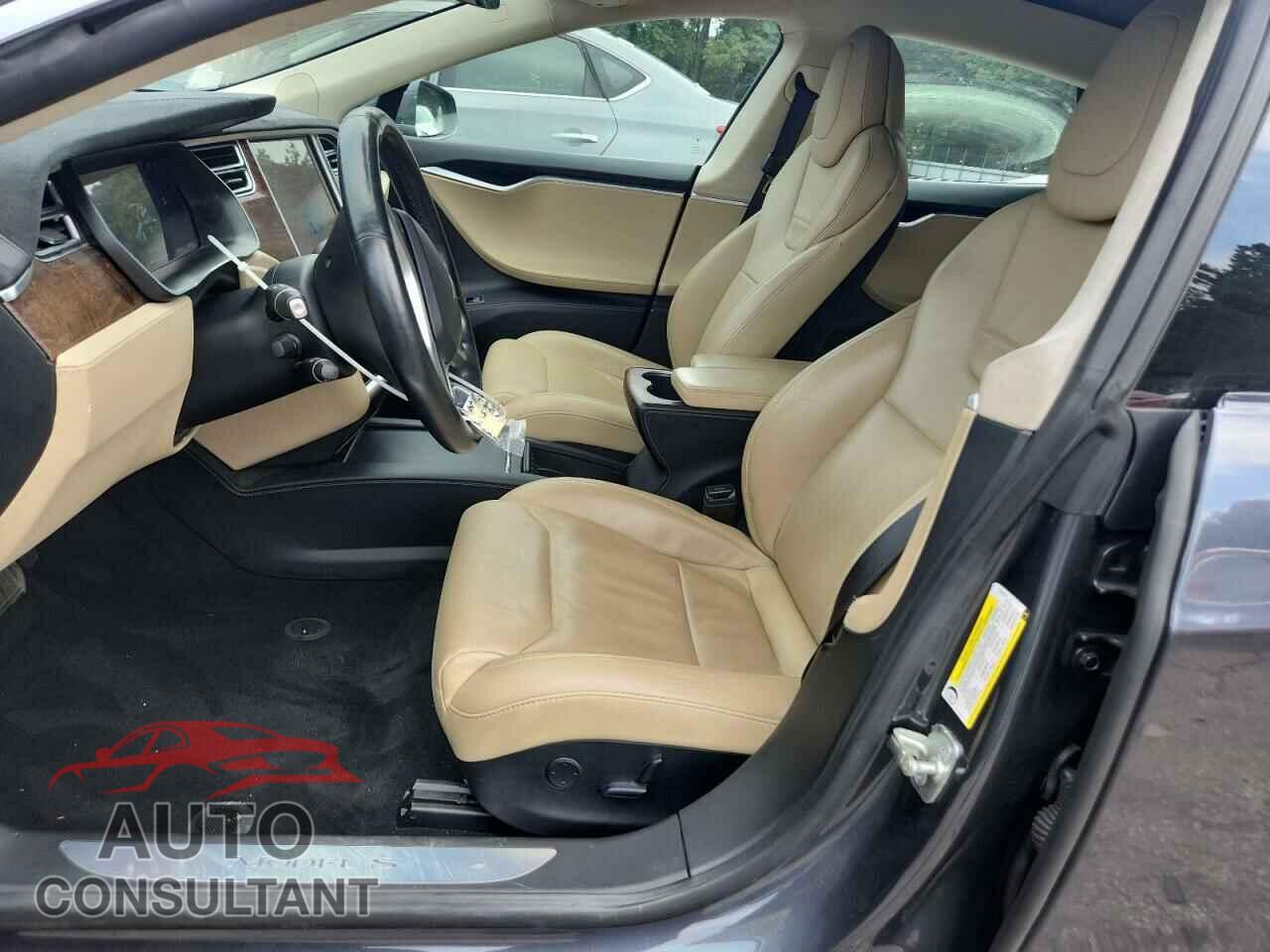 TESLA MODEL S 2017 - 5YJSA1E18HF193461