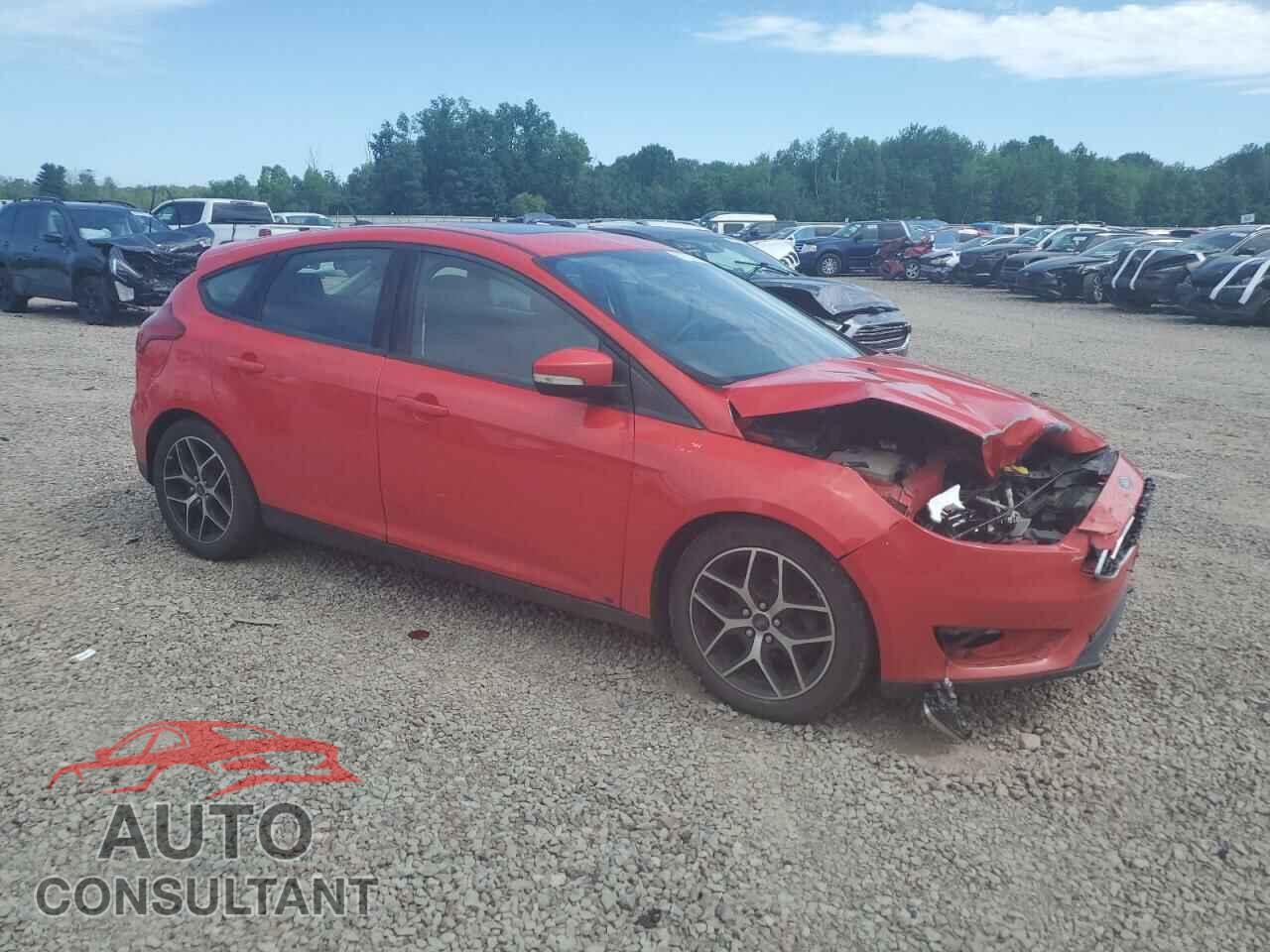 FORD FOCUS 2017 - 1FADP3M2XHL249660